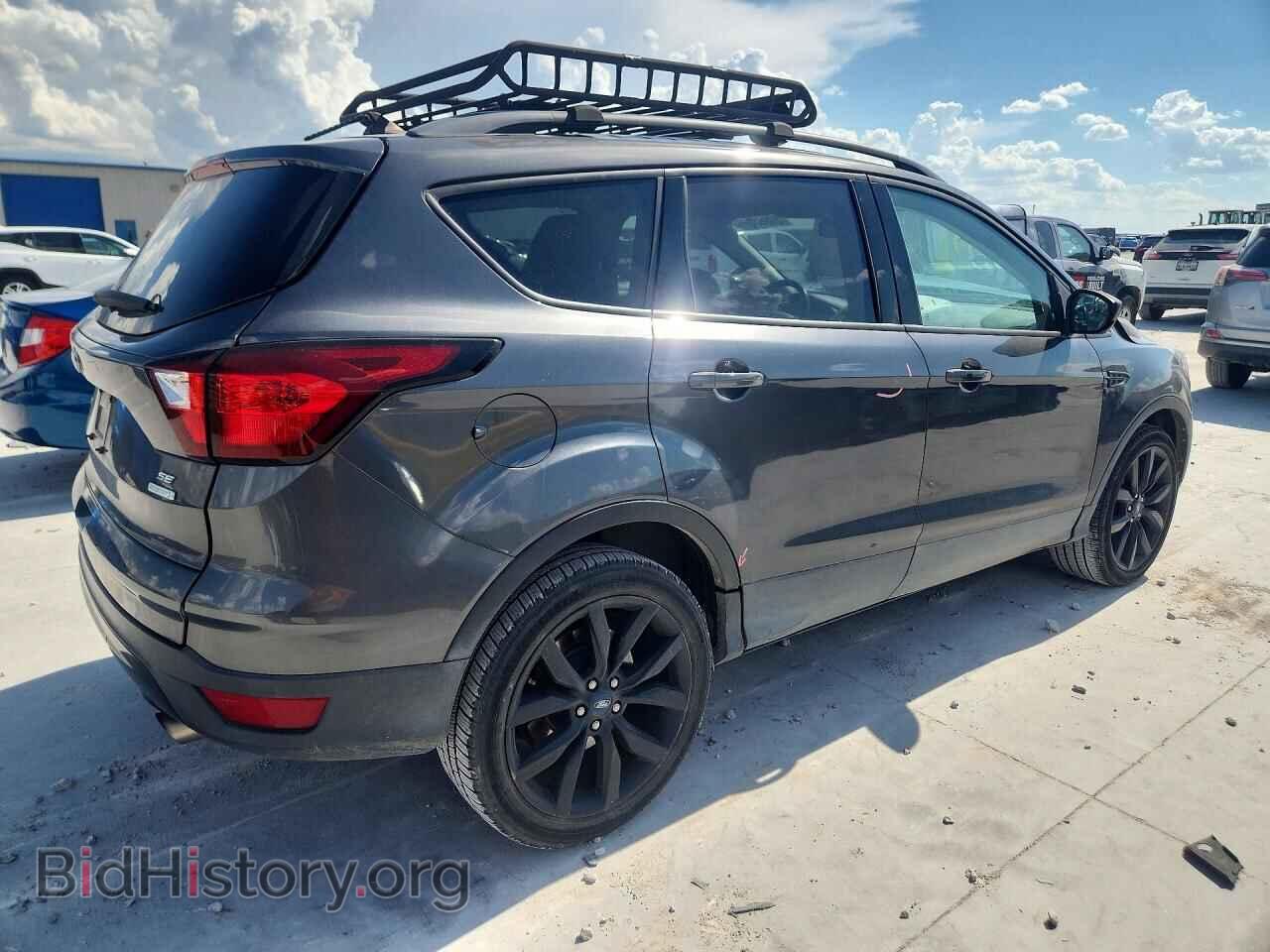 2019 FORD ESCAPE - VIN: 1FMCU0GDXKUC25768 - Фото 3