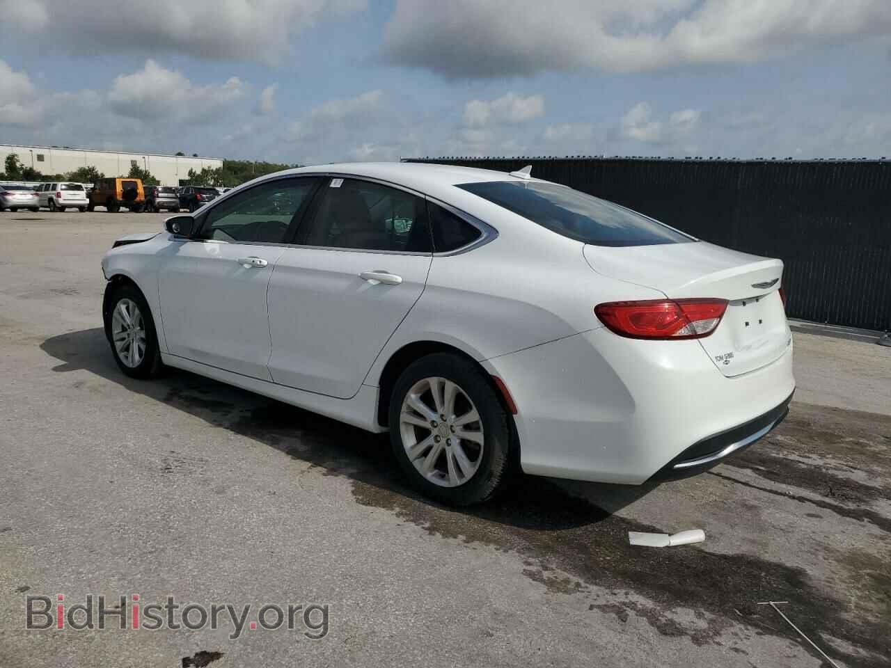 2017 CHRYSLER 200 - VIN: 1C3CCCABXHN511563 - Фото 2