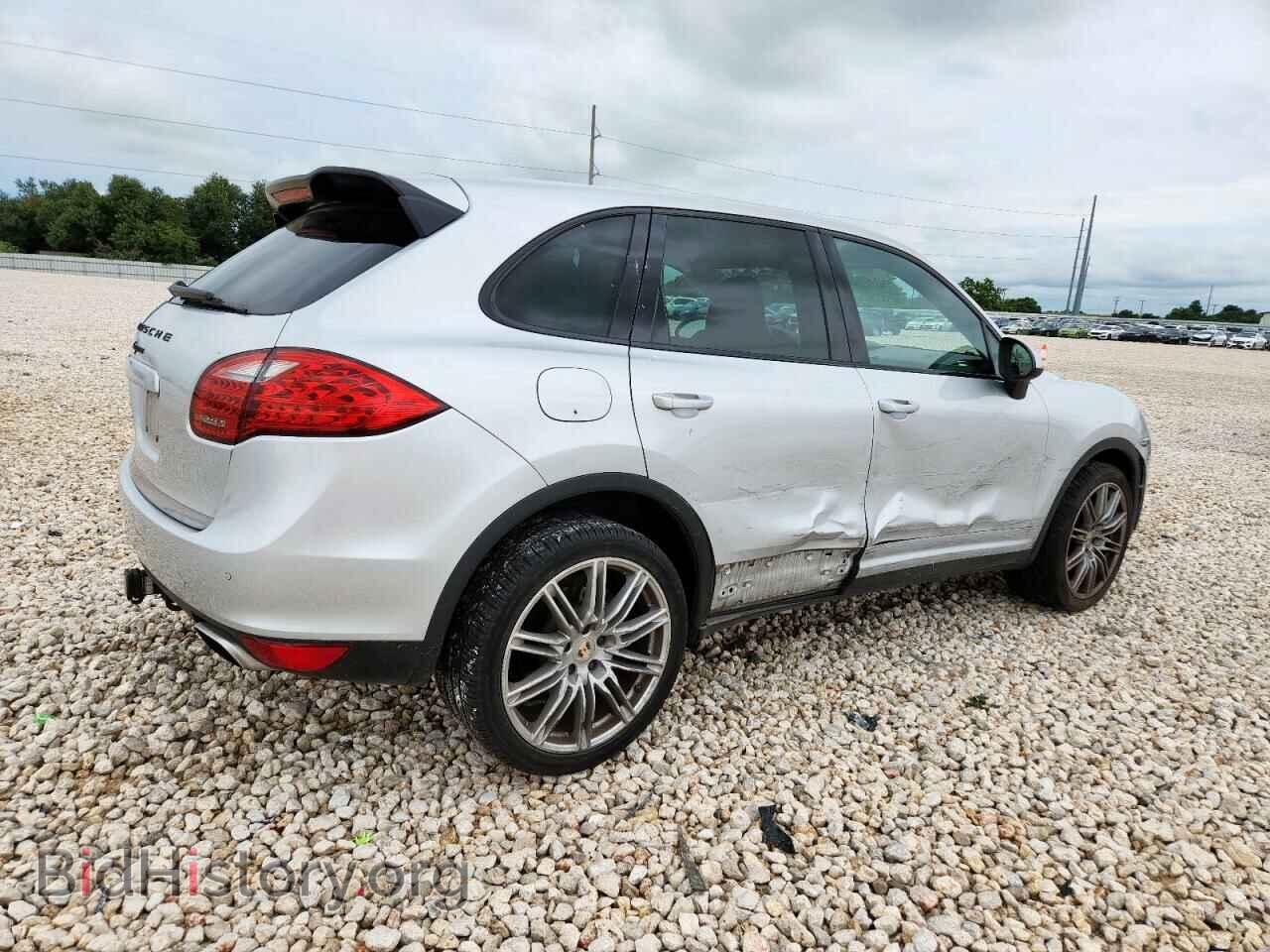 2013 PORSCHE CAYENNE - VIN: WP1AA2A25DLA04867 - Photo 3