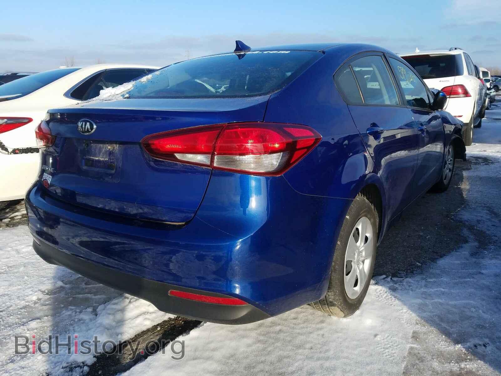 2017 KIA FORTE - VIN: 3KPFK4A75HE044120 - Фото 4