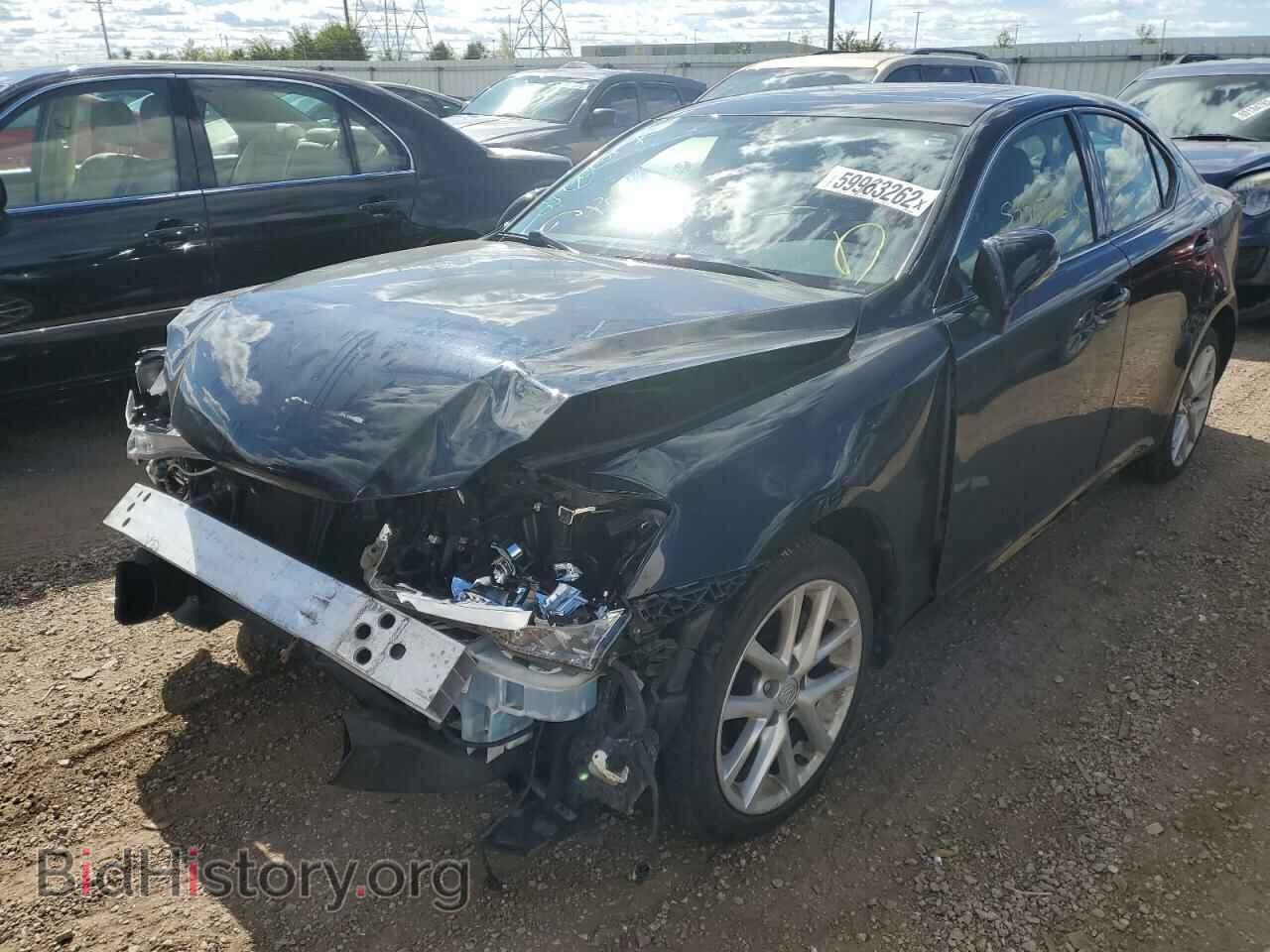 2012 LEXUS IS - VIN: JTHCF5C29C2036010 - Photo 2