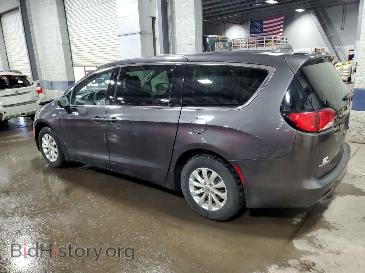 2017 CHRYSLER PACIFICA - VIN: 2C4RC1DG2HR667701 - Photo 2