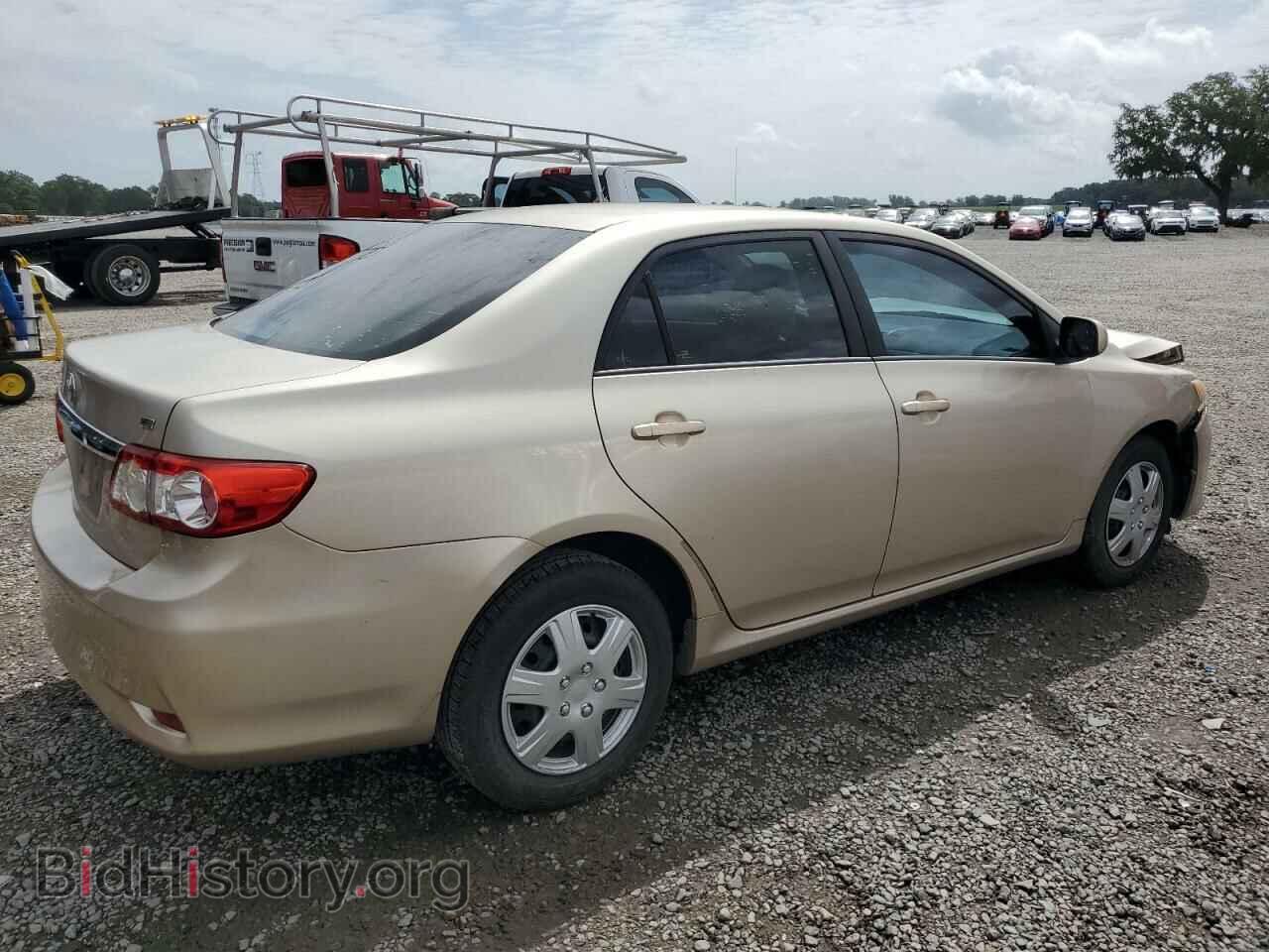 2011 TOYOTA COROLLA - VIN: 2T1BU4EE1BC626948 - Фото 3