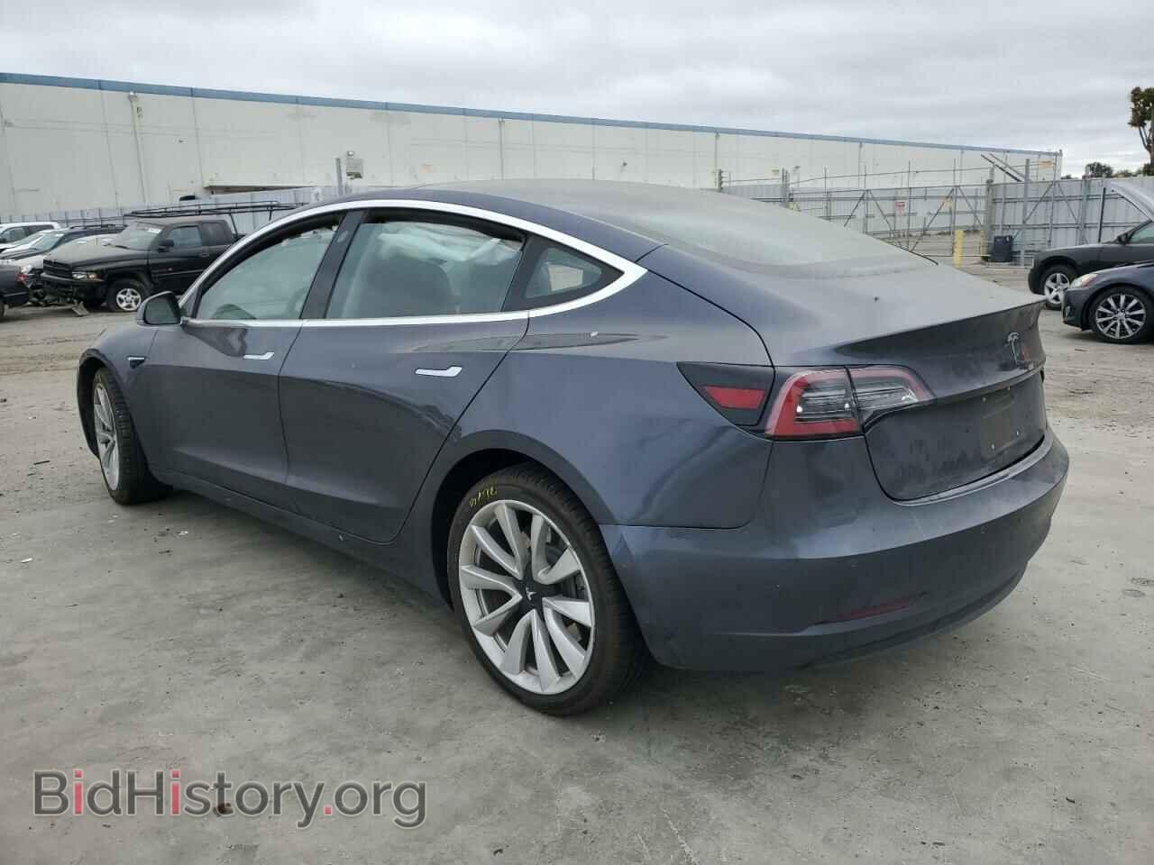 2018 TESLA MODEL 3 - VIN: 5YJ3E1EA7JF060589 - Photo 2