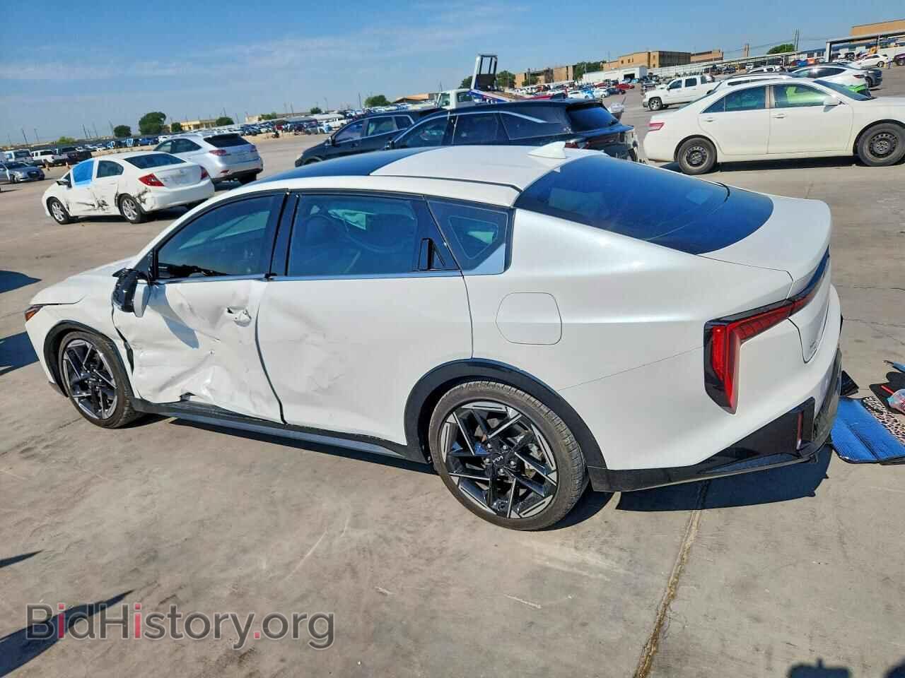 2025 KIA ALL OTHER - VIN: 3KPFW4DE3SE242569 - Photo 2