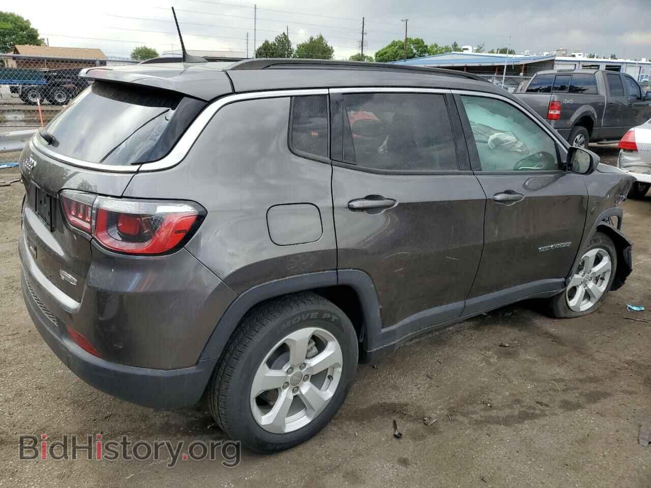 2019 JEEP COMPASS - VIN: 3C4NJDBB7KT630256 - Фото 3
