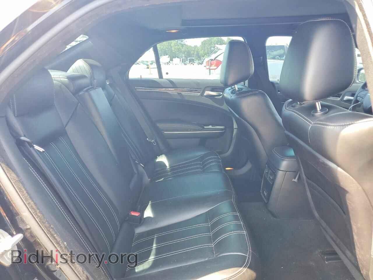2023 CHRYSLER 300 - VIN: 2C3CCABG5PH561132 - Photo 10