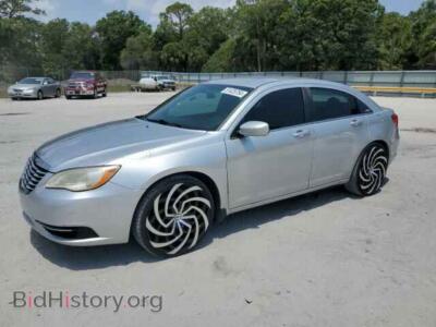 2011 Chrysler 200 Touring, серебристый — VIN 1C3BC1FB1BN521804, Copart