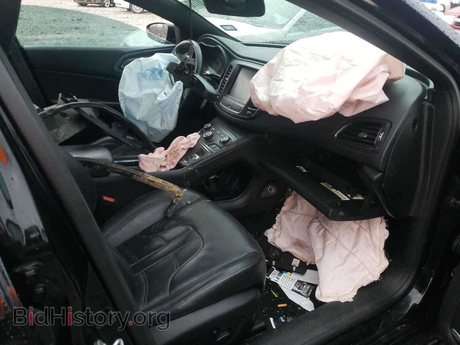 2016 CHRYSLER 200 - VIN: 1C3CCCBB5GN115358 - Фото 5
