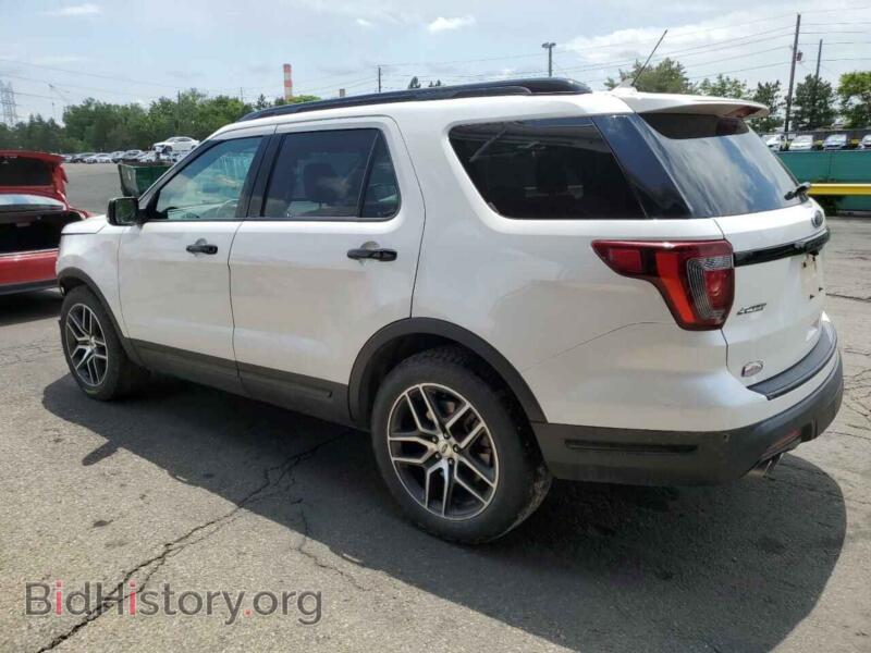 2018 Ford EXPLORER (VIN 1FM5K8GT8JGB65314) — photo 2 of 16