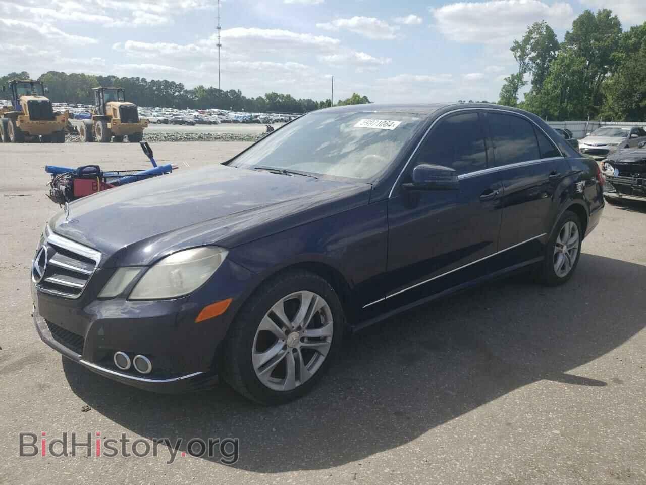 Photo WDDHF8HB9AA213701 - MERCEDES-BENZ E-CLASS 2010