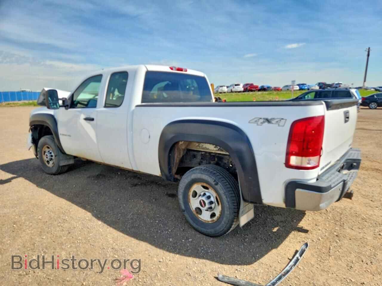 2008 GMC SIERRA - VIN: 1GTHK29K98E201813 - Фото 2