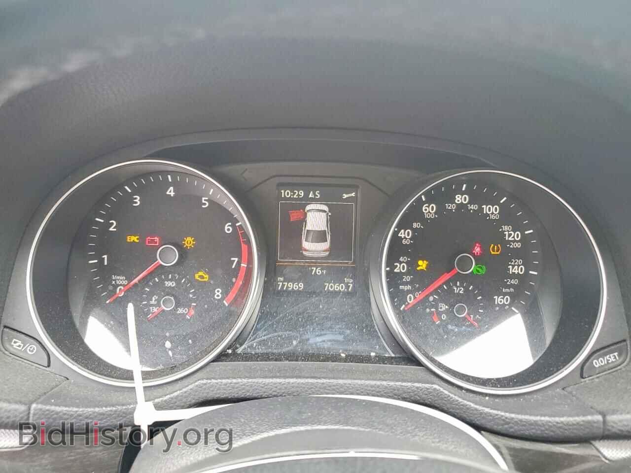 2017 VOLKSWAGEN PASSAT - VIN: 1VWGT7A32HC037503 - Фото 9