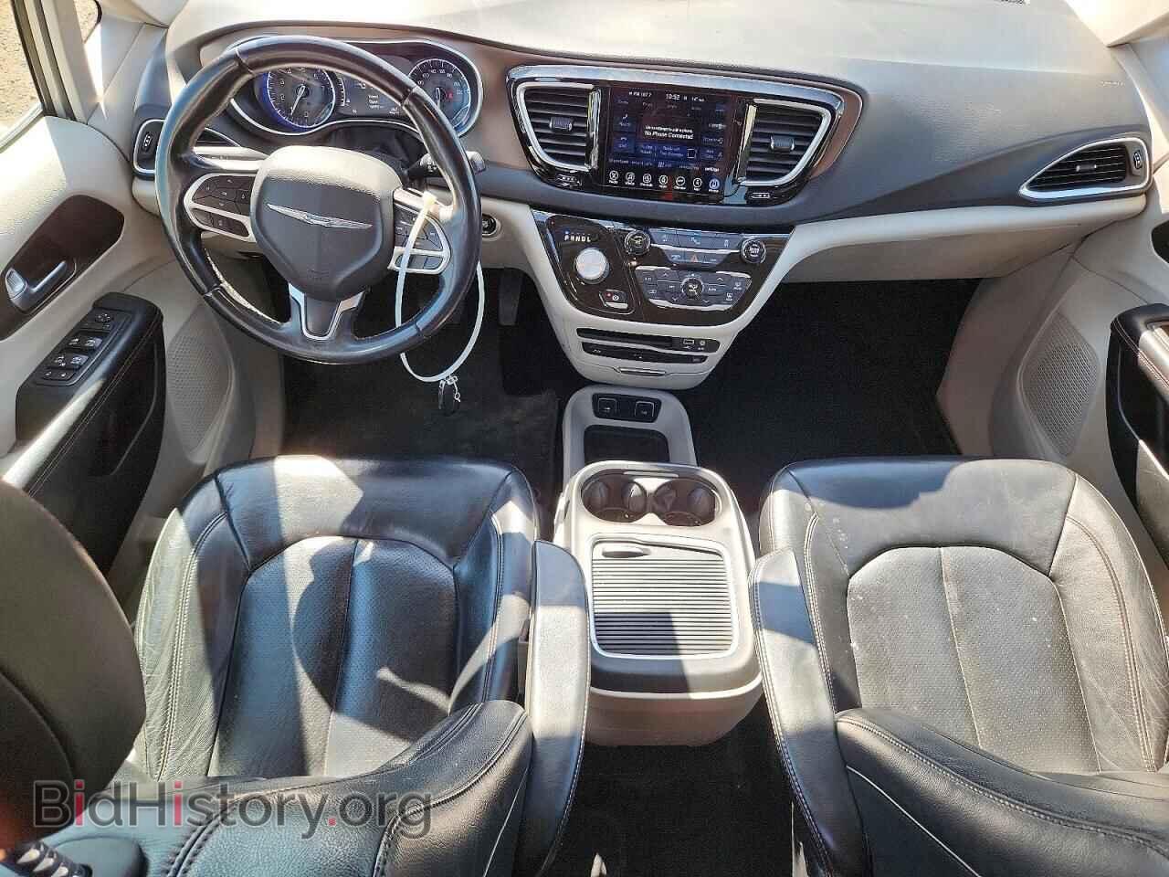 2017 CHRYSLER PACIFICA - VIN: 2C4RC1EG2HR754240 - Photo 8