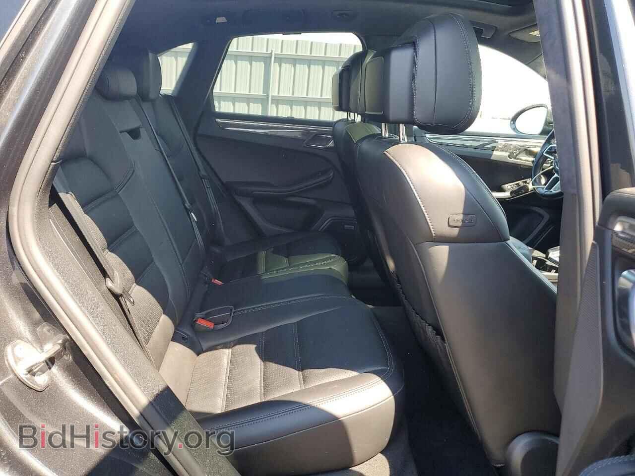 2017 PORSCHE MACAN - VIN: WP1AF2A55HLB61526 - Photo 11