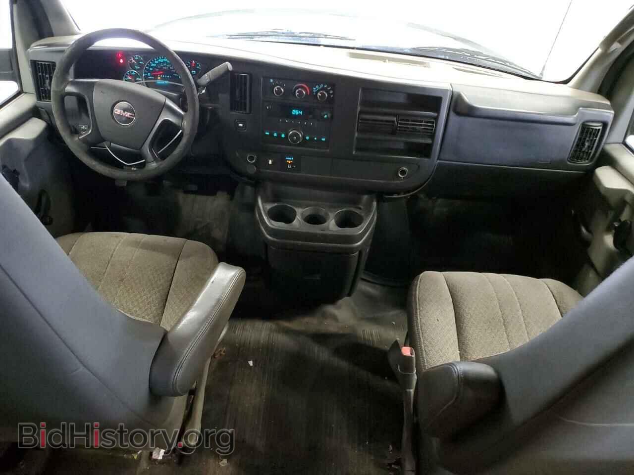 2012 GMC ALL Models - VIN: 1GTW7FCG0C1102186 - Фото 8
