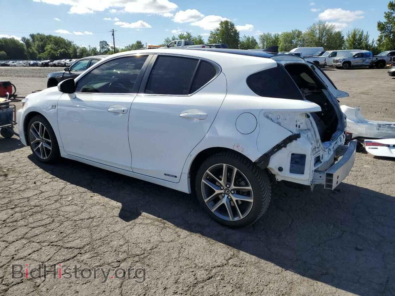 2016 LEXUS CT 200 - VIN: JTHKD5BH0G2276107 - Фото 2