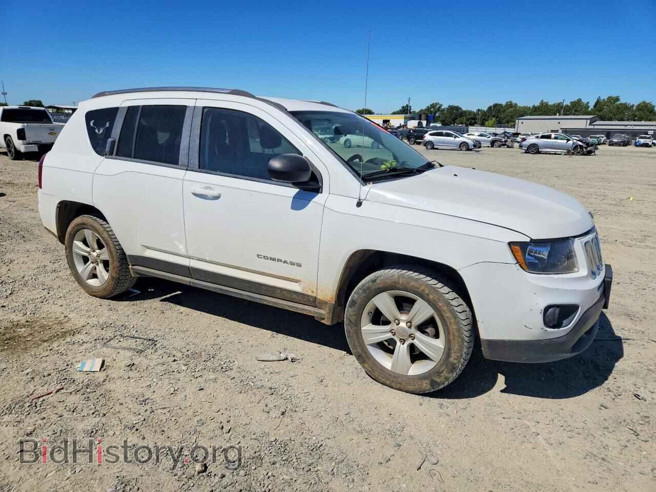 2015 JEEP COMPASS - VIN: 1C4NJDBB7FD206717 - Photo 4