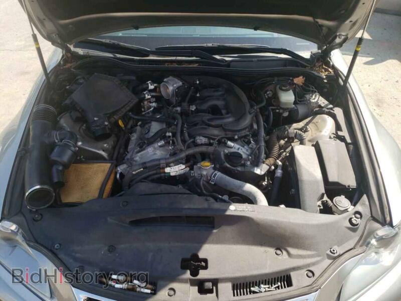 2014 Lexus IS (VIN JTHBE1D20E5012962) — photo 7 of 10