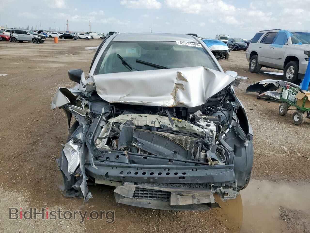 2019 NISSAN VERSA - VIN: 3N1CE2CP3KL359015 - Фото 5