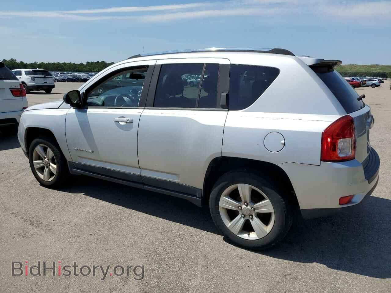2011 JEEP COMPASS - VIN: 1J4NT1FB9BD241041 - Фото 2