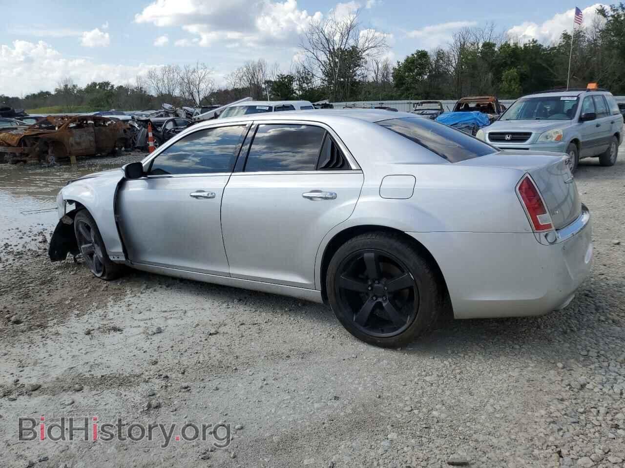 2012 CHRYSLER 300 - VIN: 2C3CCAHG6CH184263 - Фото 2