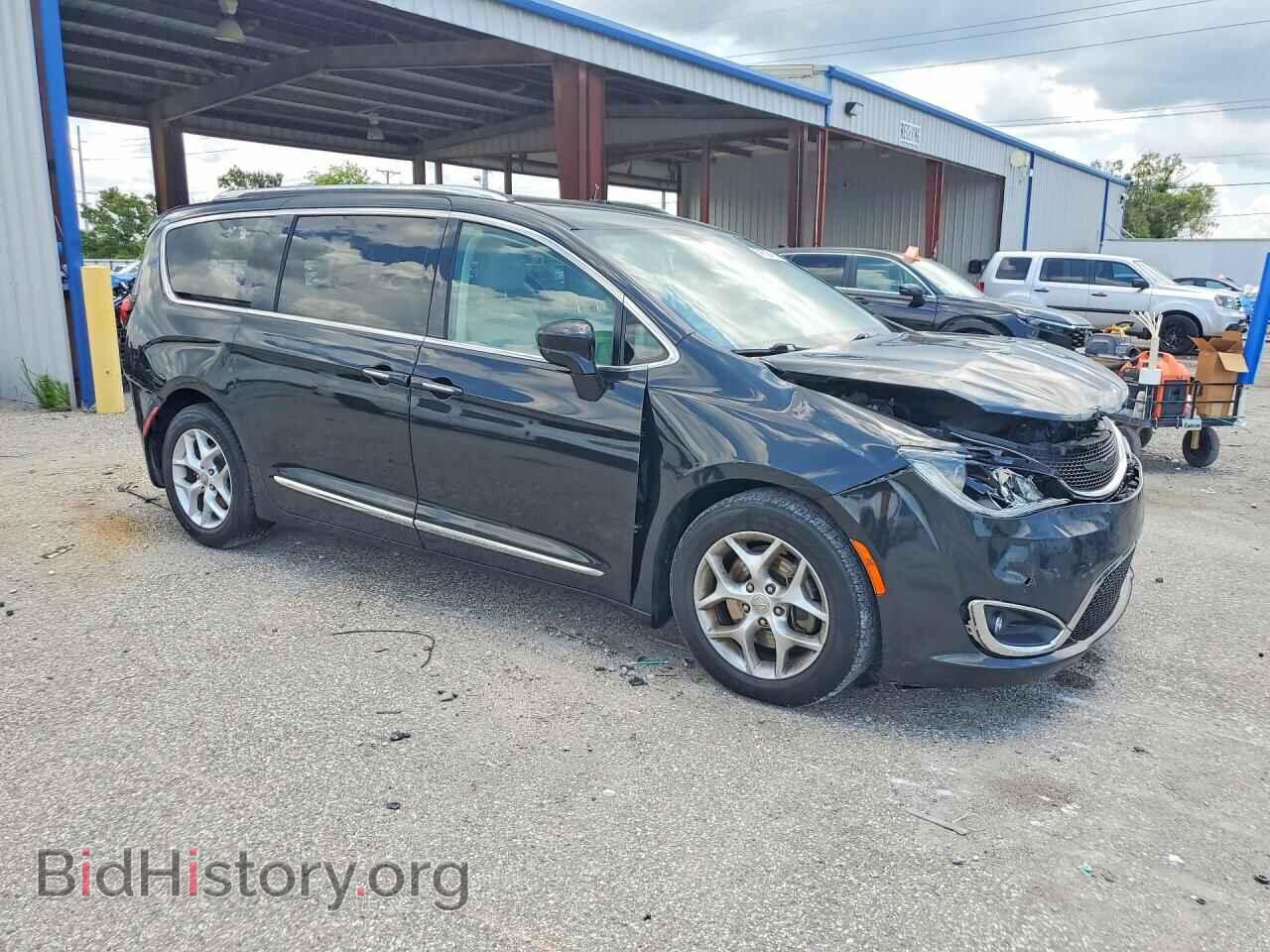 2017 CHRYSLER PACIFICA - VIN: 2C4RC1EG3HR537103 - Photo 4