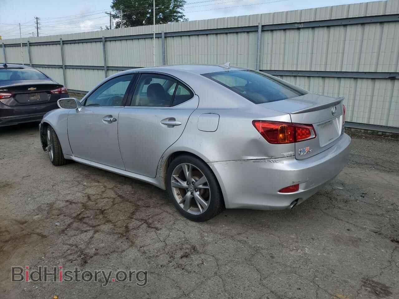2010 LEXUS IS - VIN: JTHBF5C20A5117789 - Photo 2