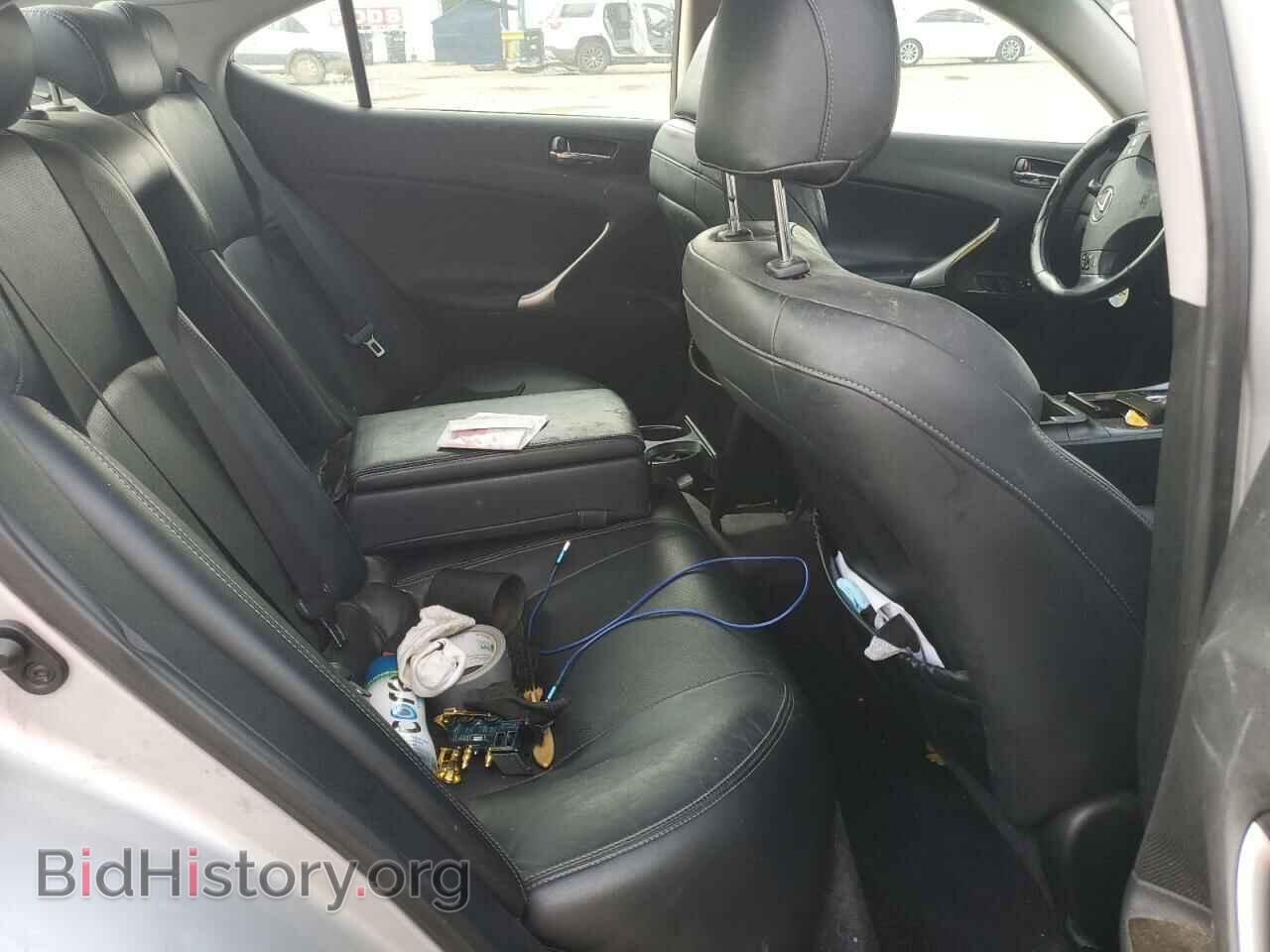 2010 LEXUS IS - VIN: JTHBF5C20A5117789 - Photo 10