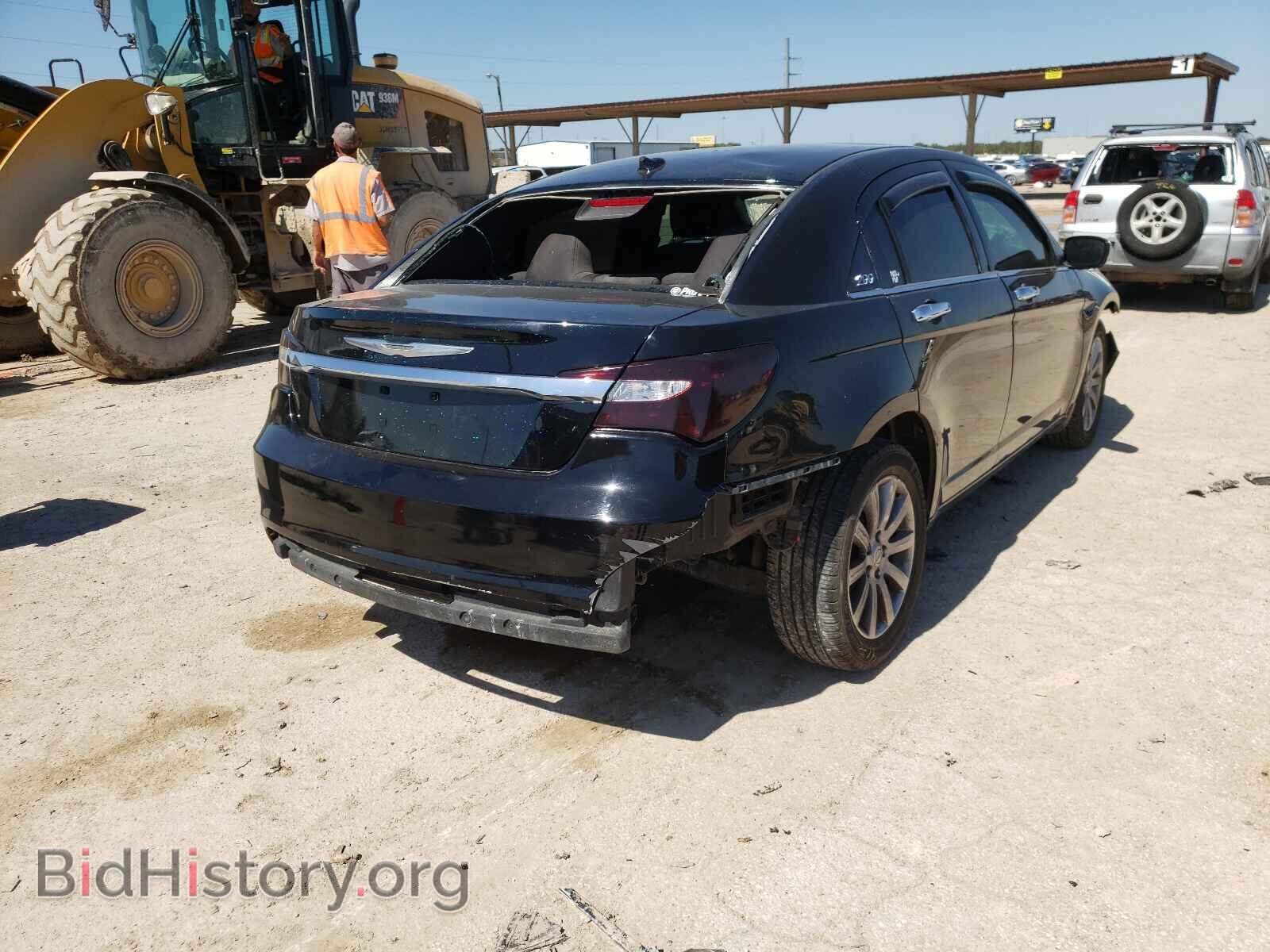 2012 CHRYSLER 200 - VIN: 1C3CCBBB0CN236657 - Фото 4