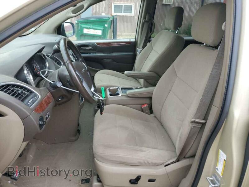 2011 Chrysler MINIVAN (VIN 2A4RR5DG8BR712857) — photo 7 of 13