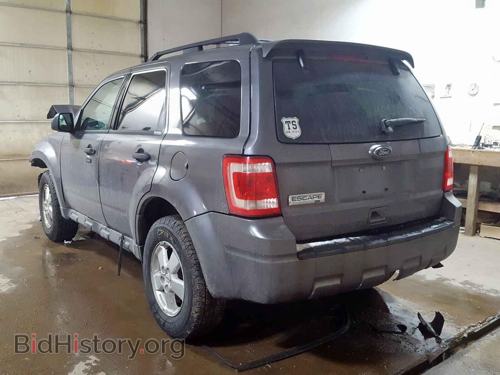 2011 FORD ESCAPE - VIN: 1FMCU0D74BKA26693 - Фото 3