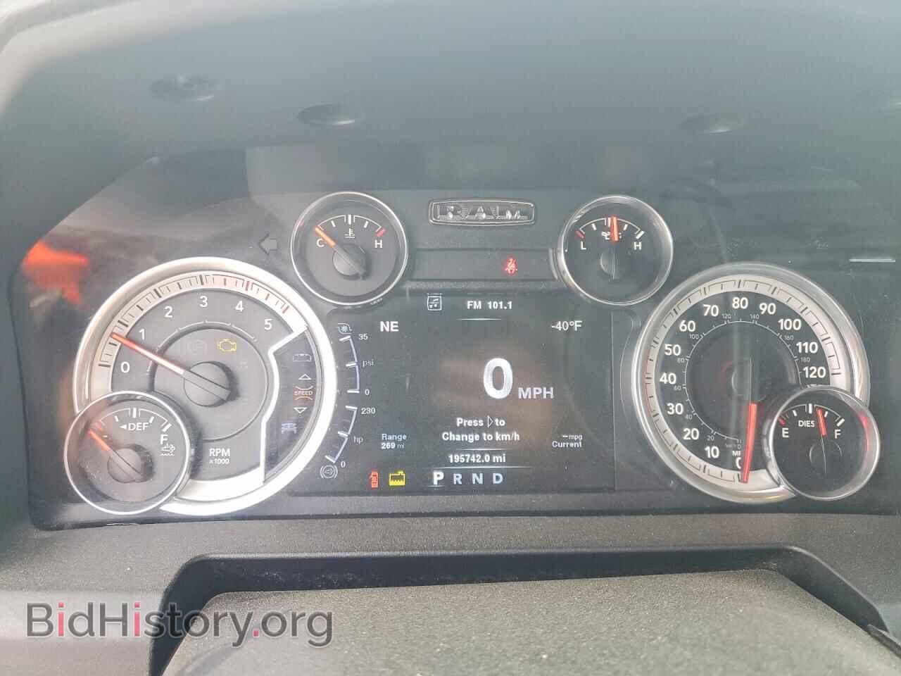 2013 RAM 3500 - VIN: 3C63R3HL4DG582602 - Photo 9