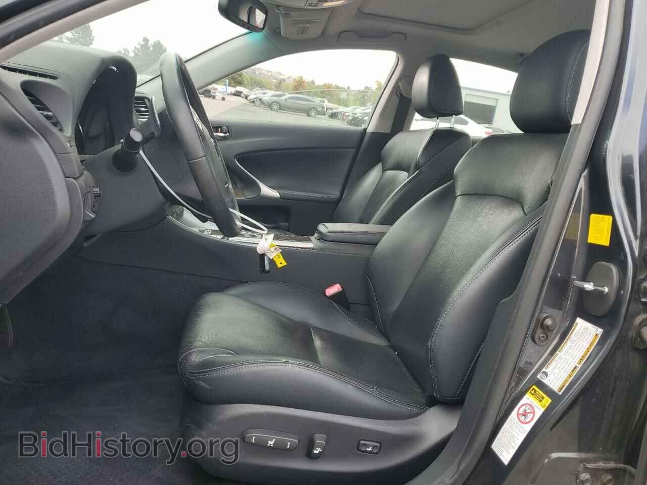 2011 LEXUS IS - VIN: JTHBF5C22B5136782 - Photo 7