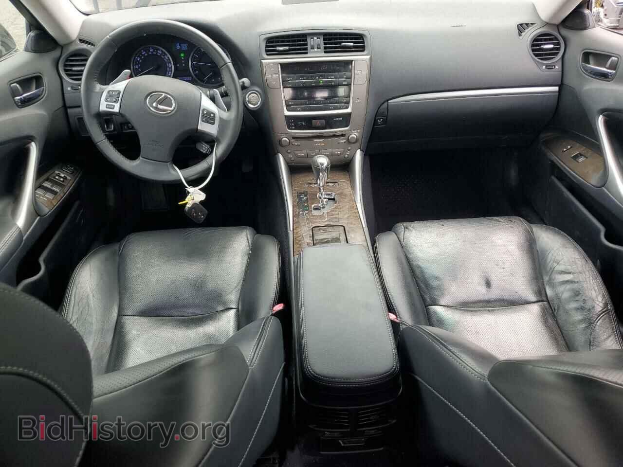 2011 LEXUS IS - VIN: JTHBF5C22B5136782 - Photo 8