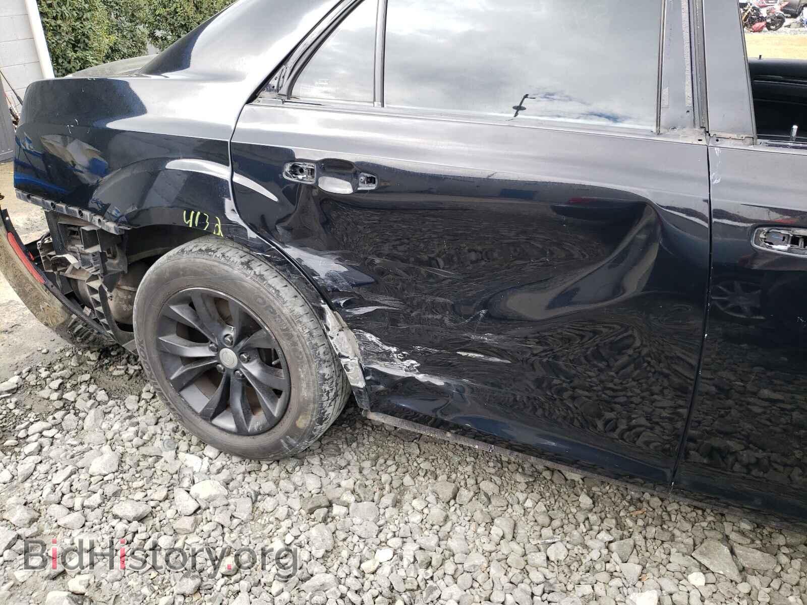 2015 CHRYSLER 300 - VIN: 2C3CCAAG0FH749251 - Фото 9