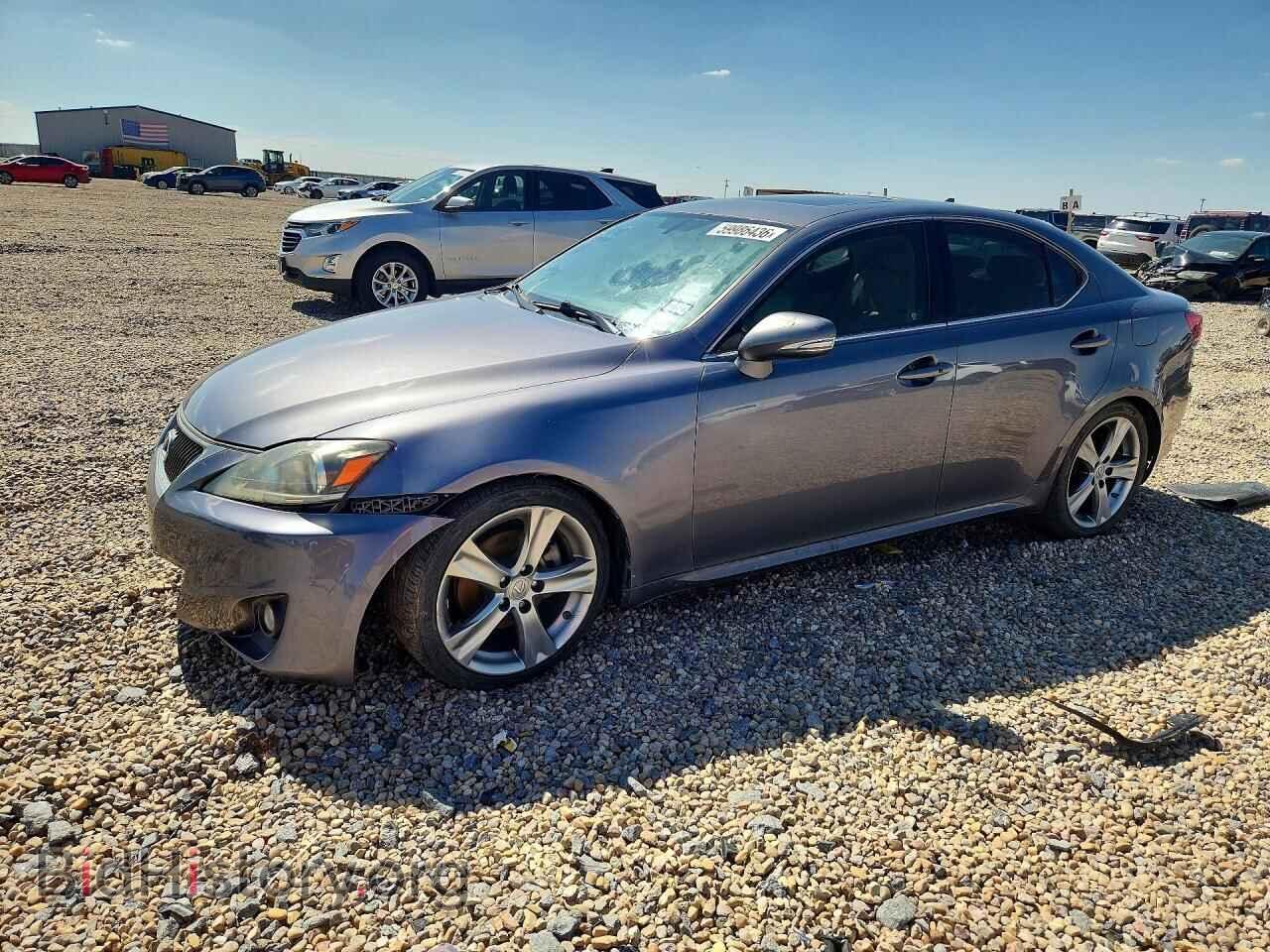 Photo JTHBF5C21C5173694 - LEXUS IS 2012