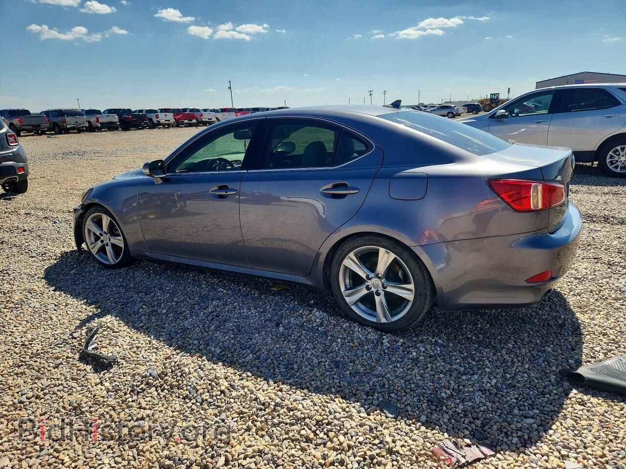 2012 LEXUS IS - VIN: JTHBF5C21C5173694 - Photo 2