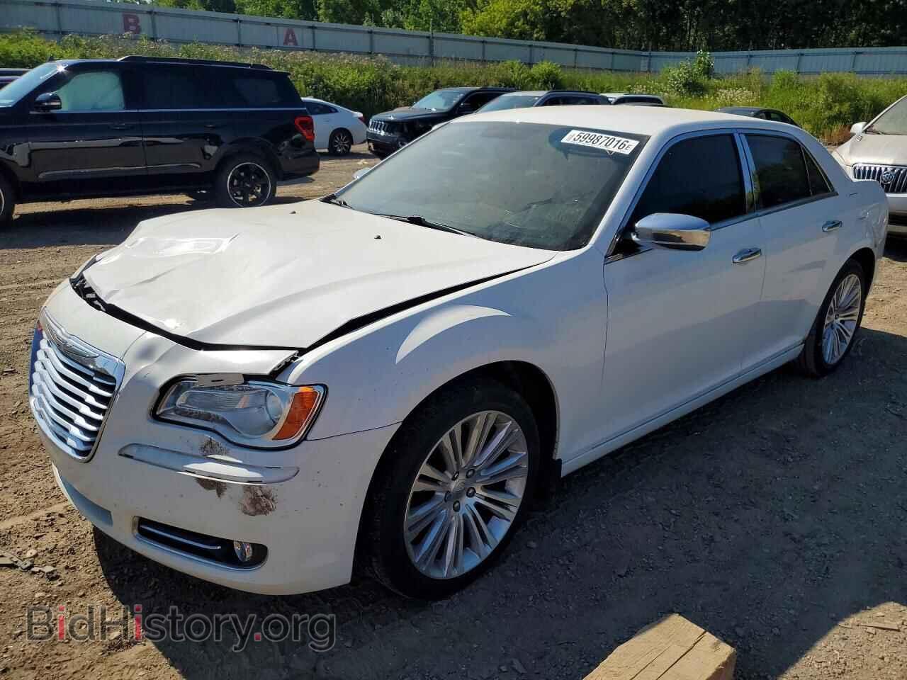 Фотография 2C3CCACG0CH200612 - CHRYSLER 300 2012