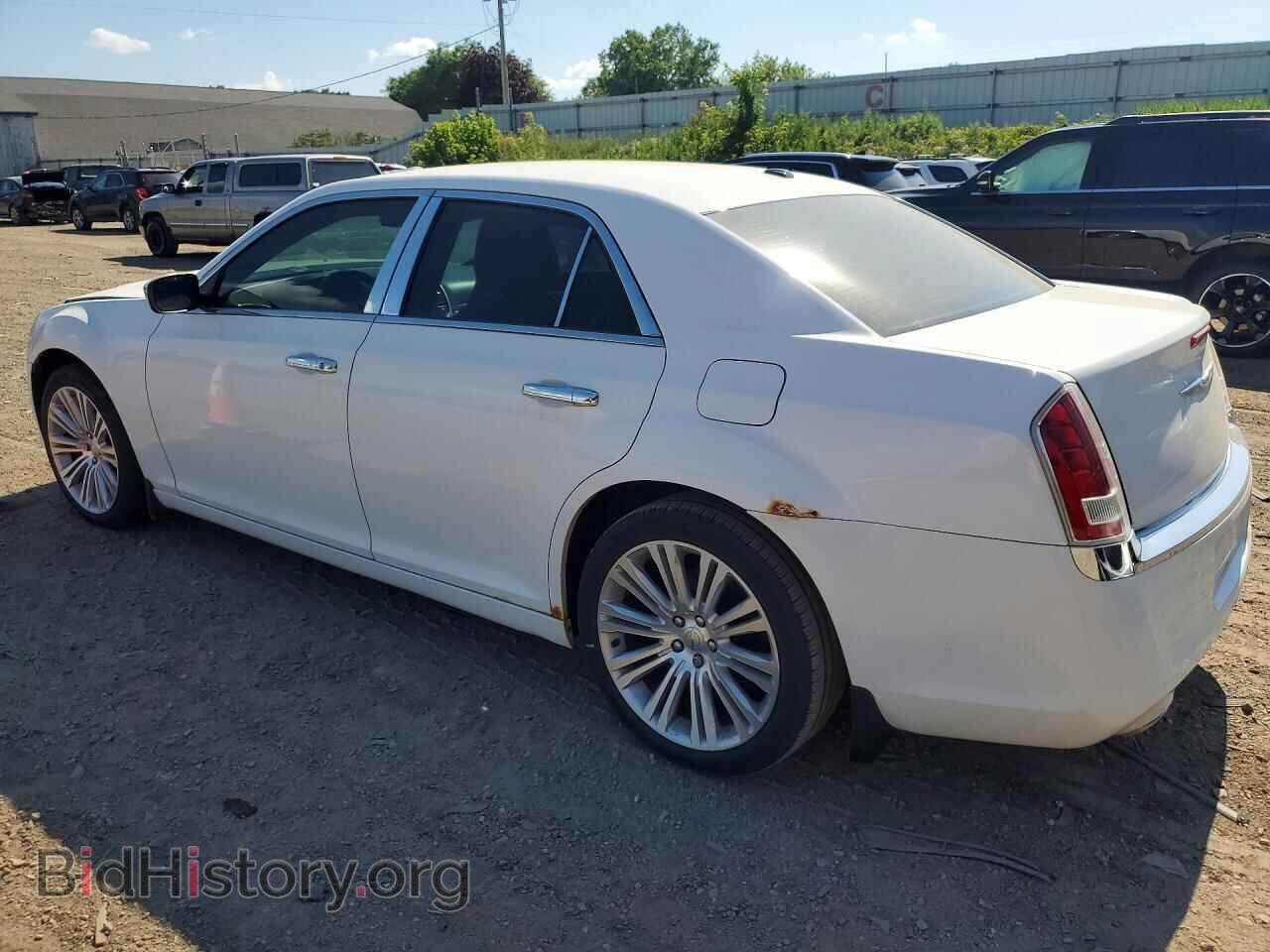 2012 CHRYSLER 300 - VIN: 2C3CCACG0CH200612 - Фото 2