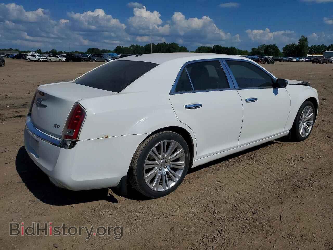 2012 CHRYSLER 300 - VIN: 2C3CCACG0CH200612 - Фото 3