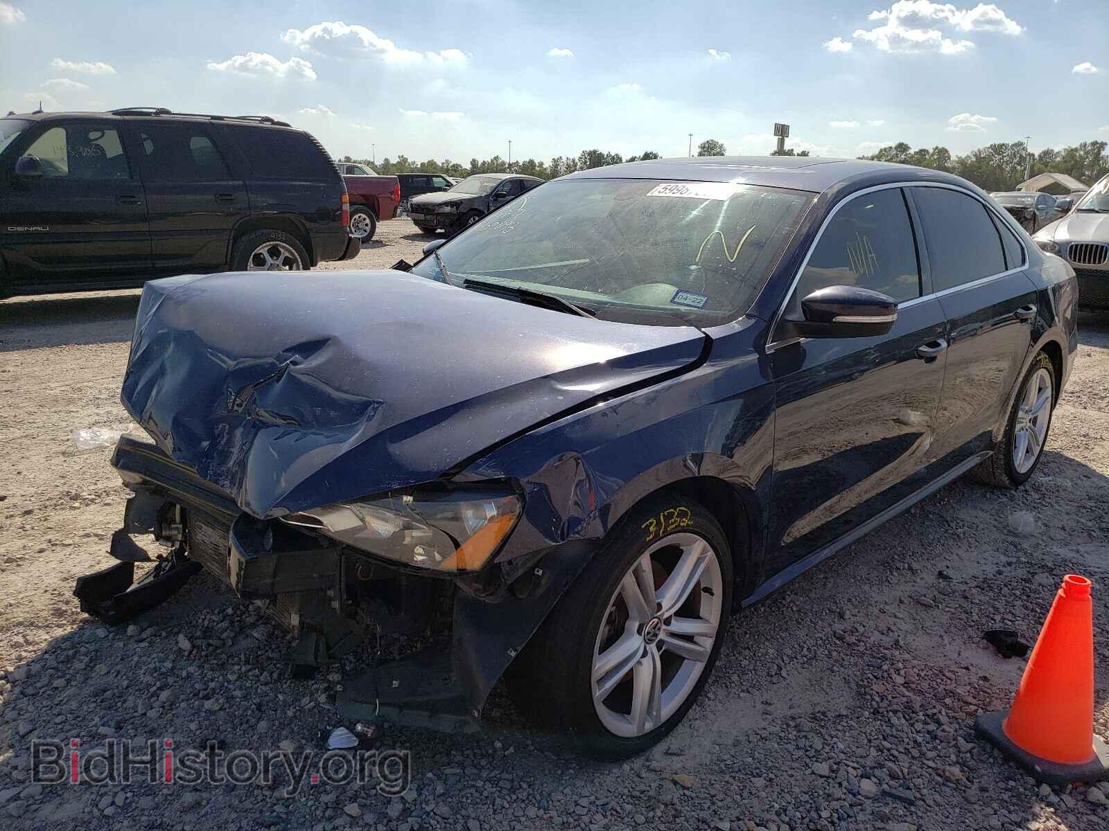 2012 VOLKSWAGEN PASSAT - VIN: 1VWBM7A3XCC077943 - Фото 2