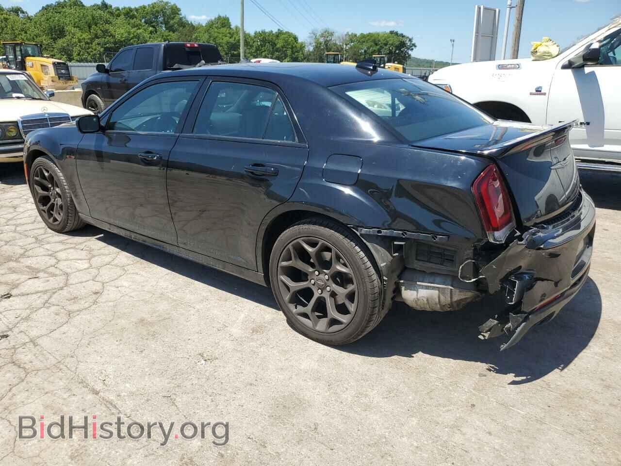 2016 CHRYSLER 300 - VIN: 2C3CCABTXGH269859 - Фото 2