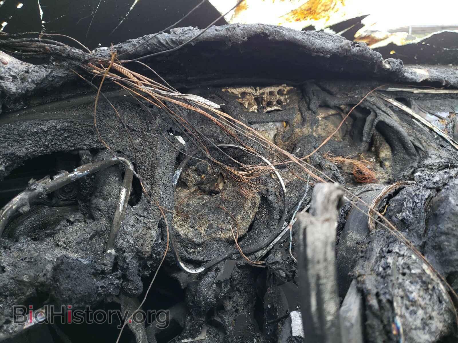 2013 AUDI A5 - VIN: WAUCFAFR0DA077259 - Photo 8
