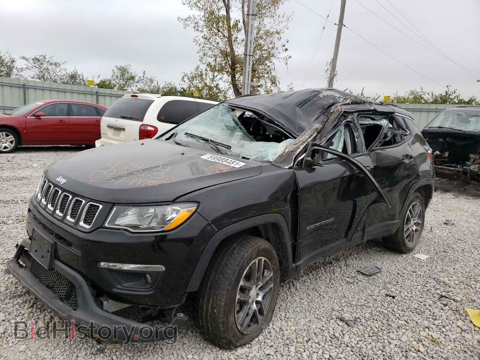 2018 JEEP COMPASS - VIN: 3C4NJDBB9JT239821 - Photo 2