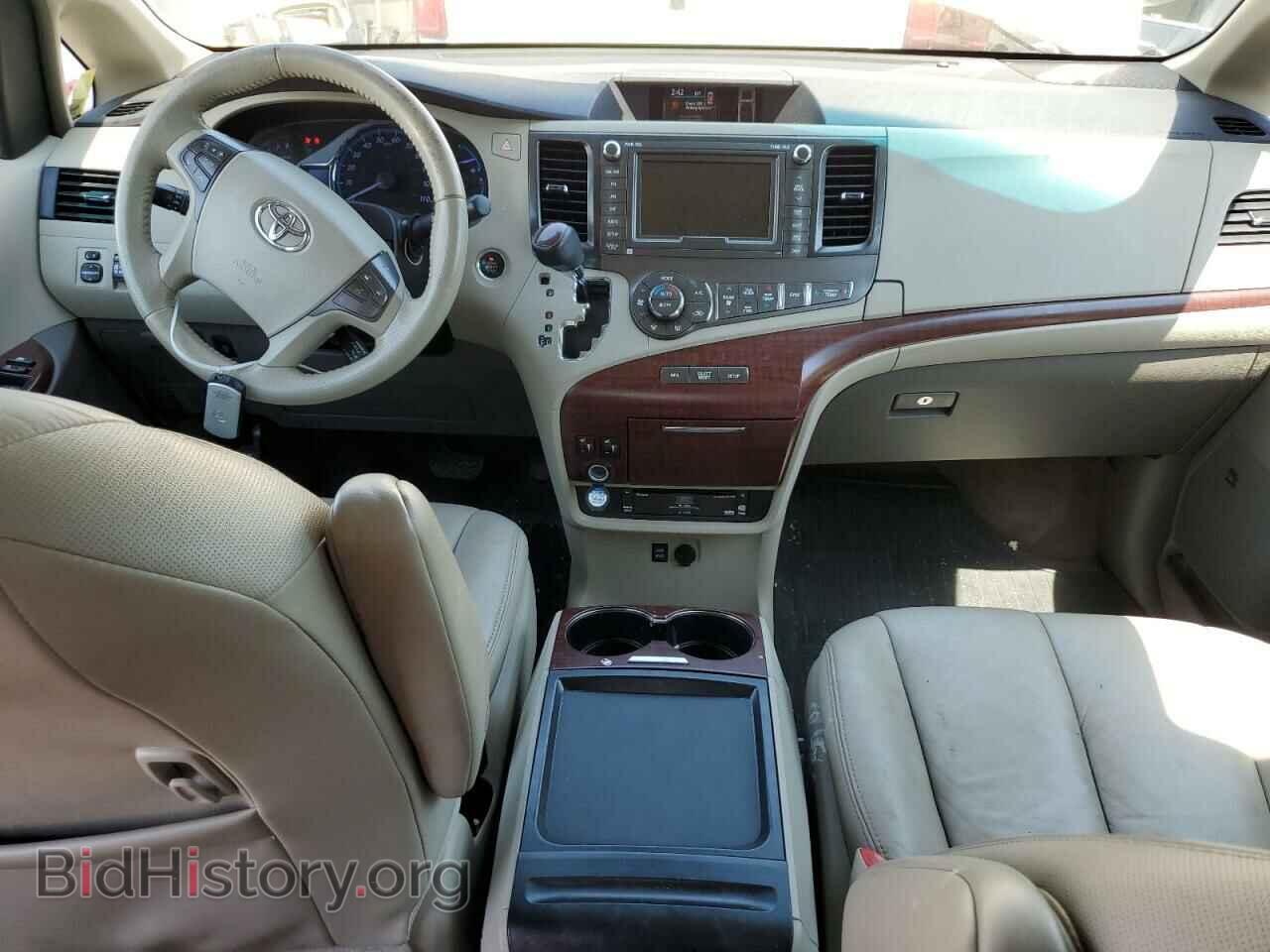 2011 TOYOTA All Models - VIN: 5TDYK3DC6BS132666 - Фото 8
