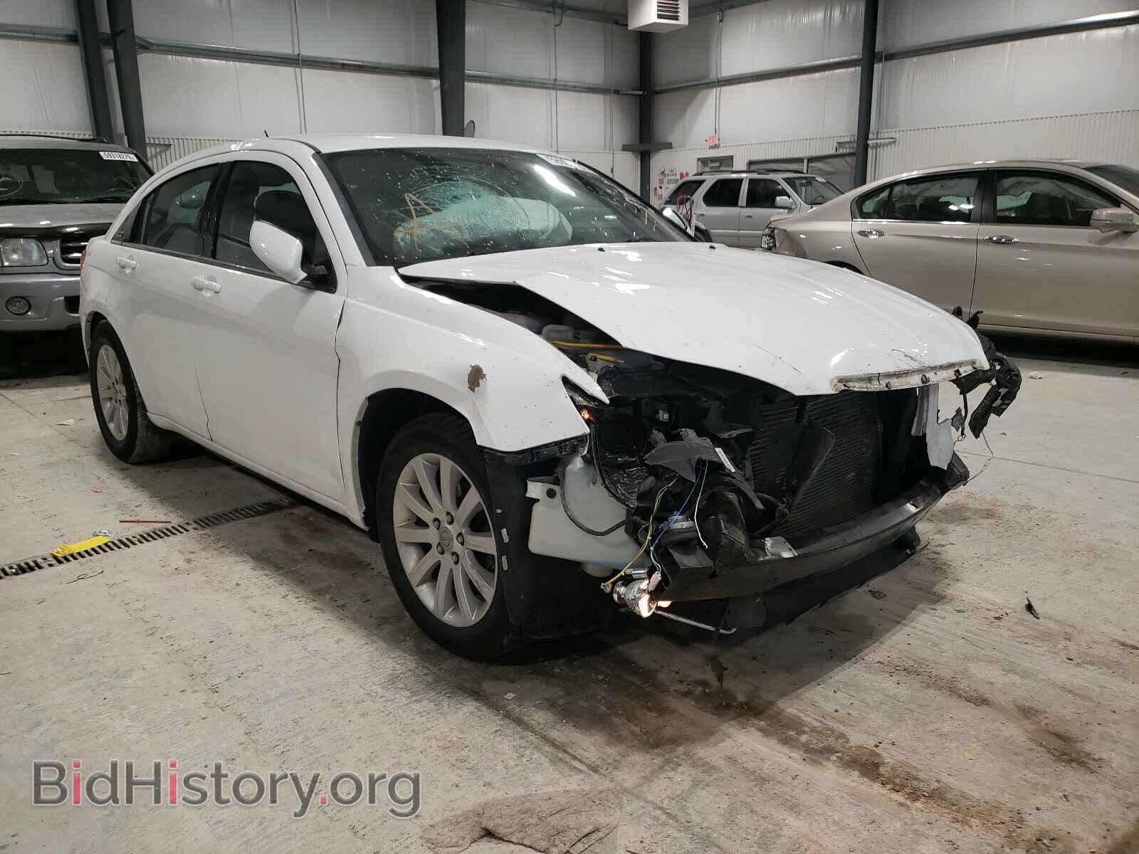 Фотография 1C3CCBBB0DN597789 - CHRYSLER 200 2013