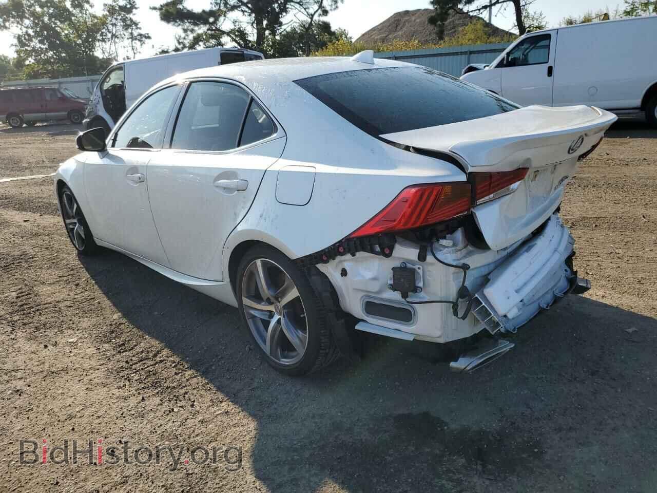 2018 LEXUS IS - VIN: JTHC81D2XJ5029287 - Photo 3