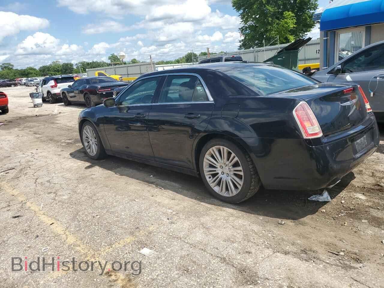 2012 CHRYSLER 300 - VIN: 2C3CCADT9CH224838 - Фото 2