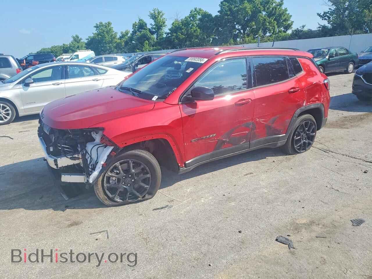 Photo 3C4NJDBN8TT163697 - JEEP COMPASS 2026